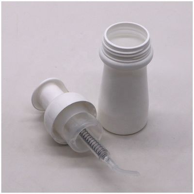 Bouteille de lotion HDPE pour le nettoyant facial PET Bouteilles de pompe à mousse mousse 70 ml OEM personnalisé