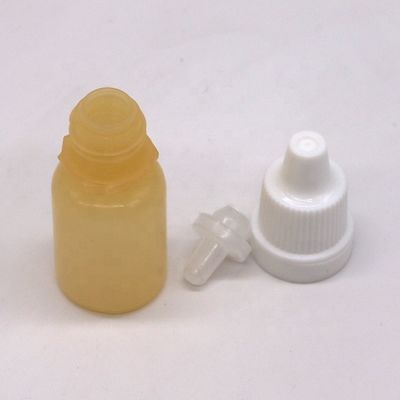 Bouteille de gouttelette de liquide pour les yeux compressable blanche en plastique LDPE avec capuchon anti-altération 10 ml