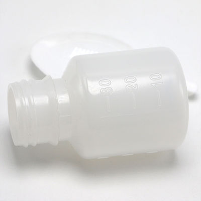 Bouteille en plastique PE transparente pour la mesure de la médecine liquide 30 ml de capacité et cuillère
